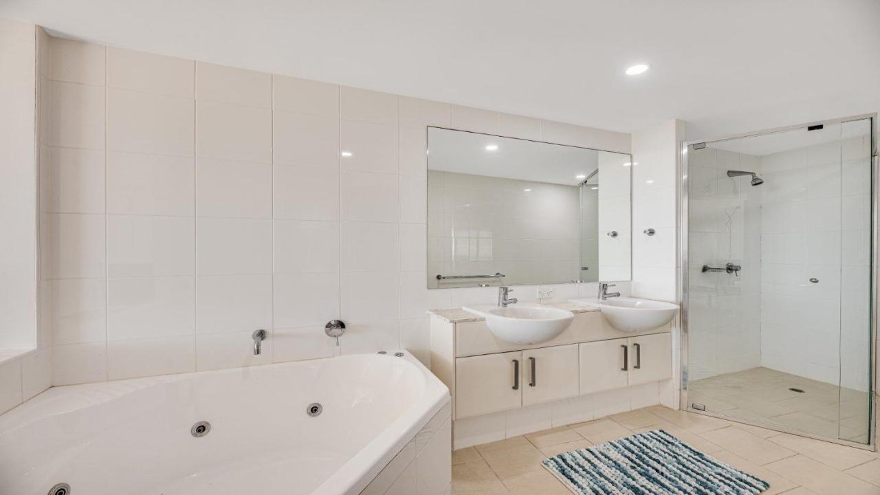 Points North Unit 605 Kings Qld Holiday home *