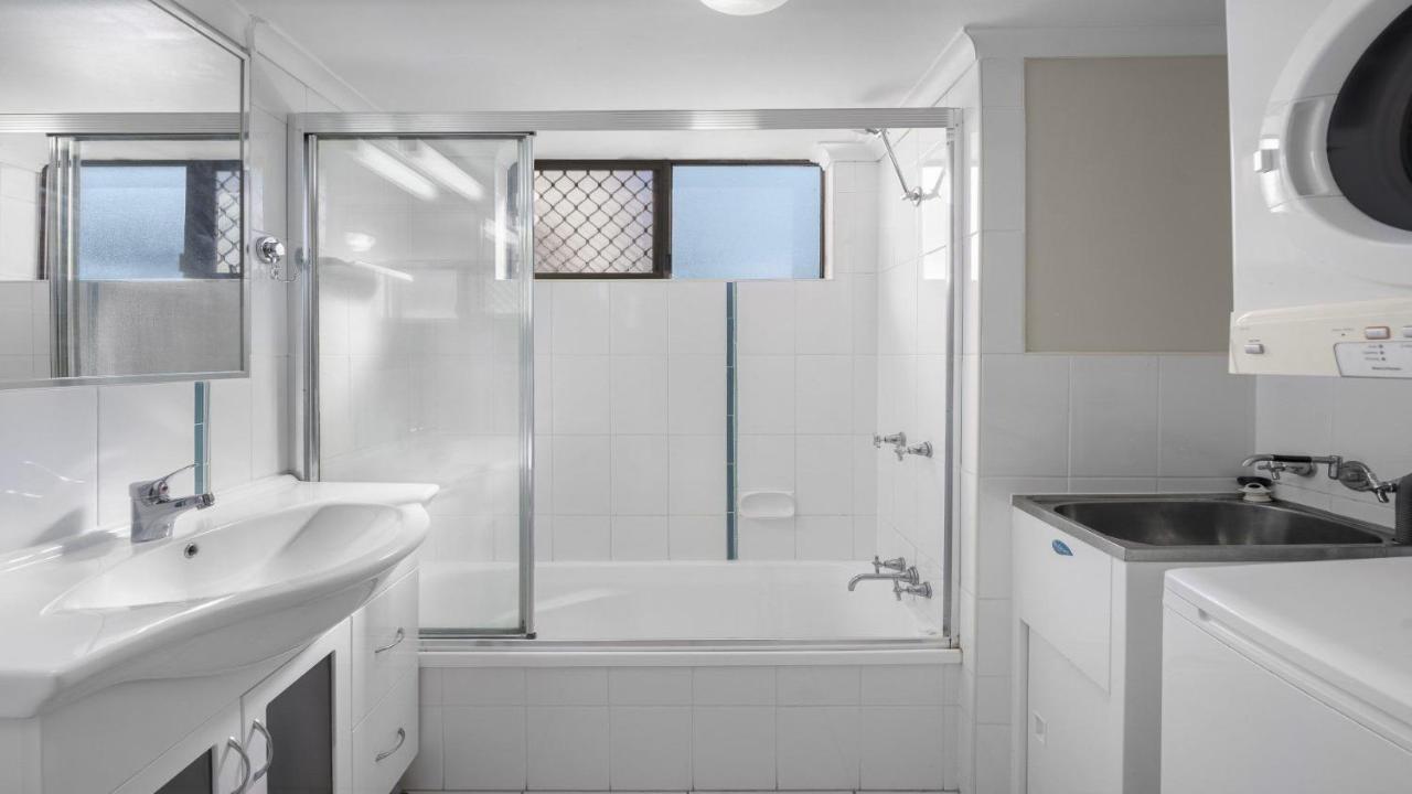 Sealanes Unit 8 Kings Qld Holiday home Caloundra