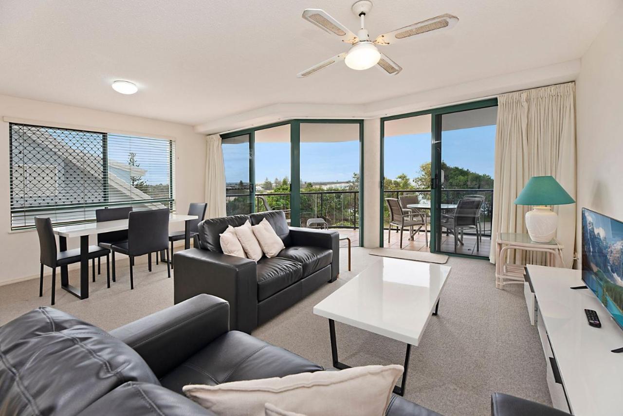 Seacrest Unit 2 Moffat Qld Holiday home Caloundra