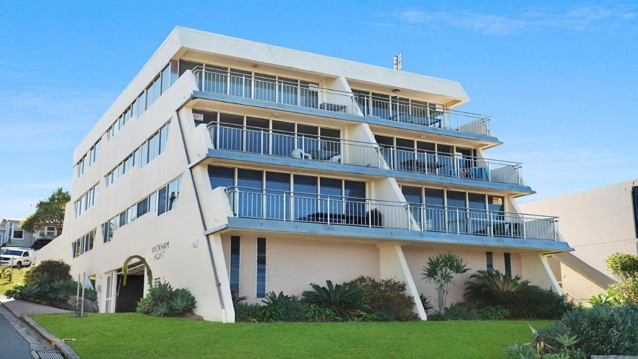 Wickham Point Unit 5 Kings Qld * Caloundra