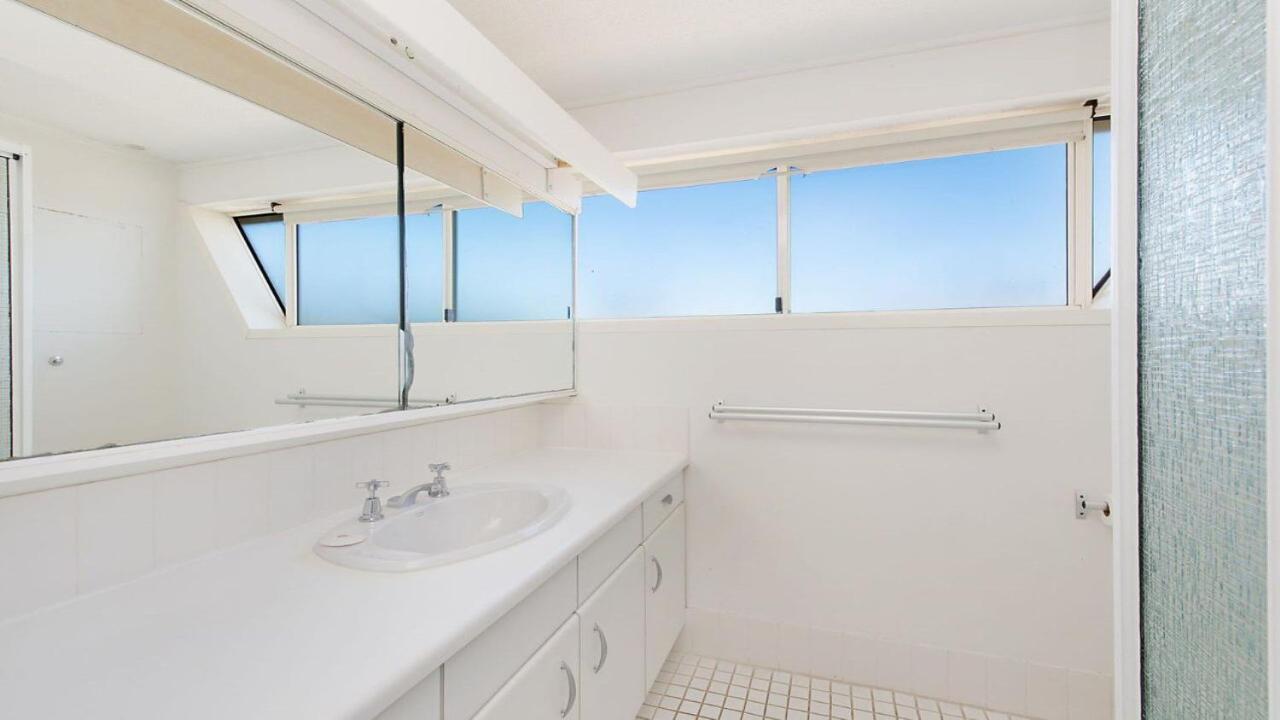 Wickham Point Unit 5 Kings Qld Caloundra