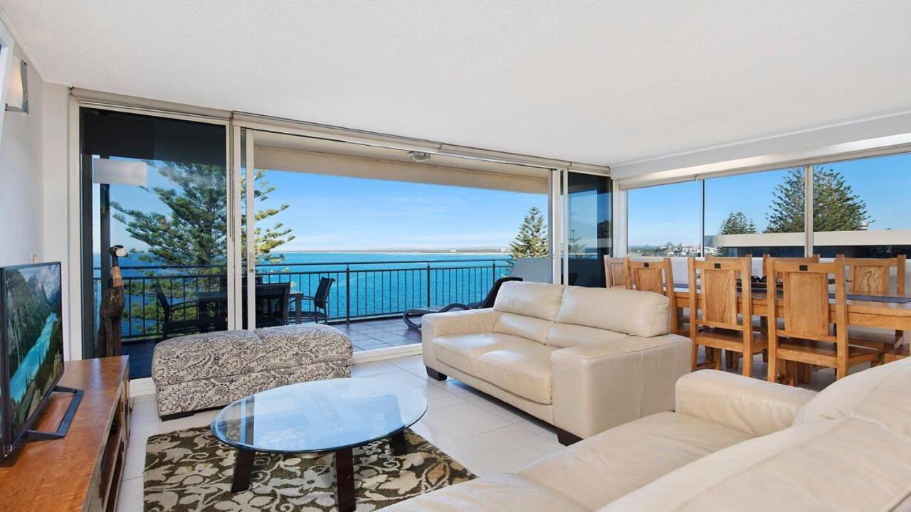 Wickham Point Unit 5 Kings Qld Holiday home *