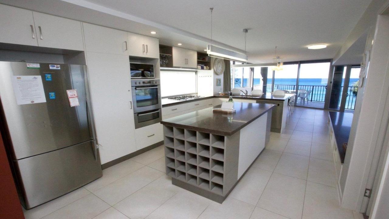 Marika Unit 1 Kings Beach Qld *