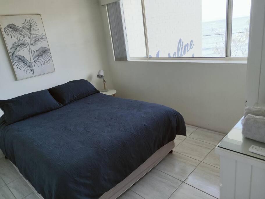 Perched Above The Waves At Kings Apartment Caloundra