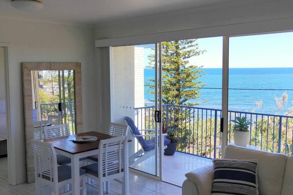 Perched Above The Waves At Kings Apartment Caloundra