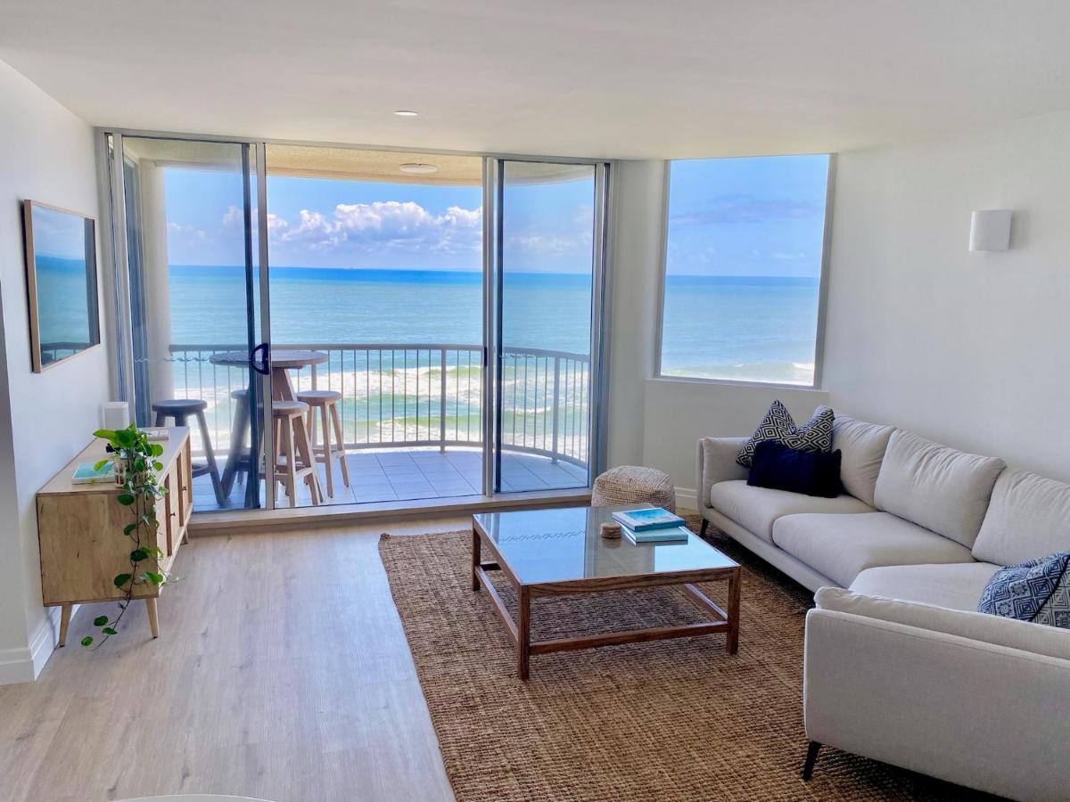 Monterey - Unit 18, 27 Warne Terrace, Kings * Caloundra