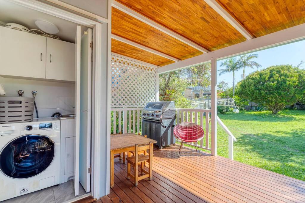 Stylish 1950s Moffat Beach House Holiday home