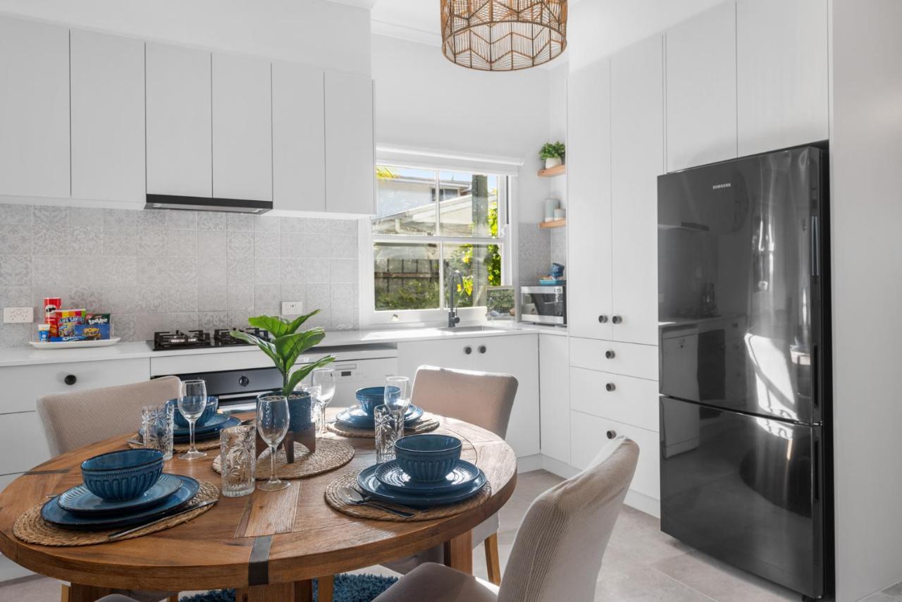 Stunning House & Glamping Tent - Sunshine Coast
