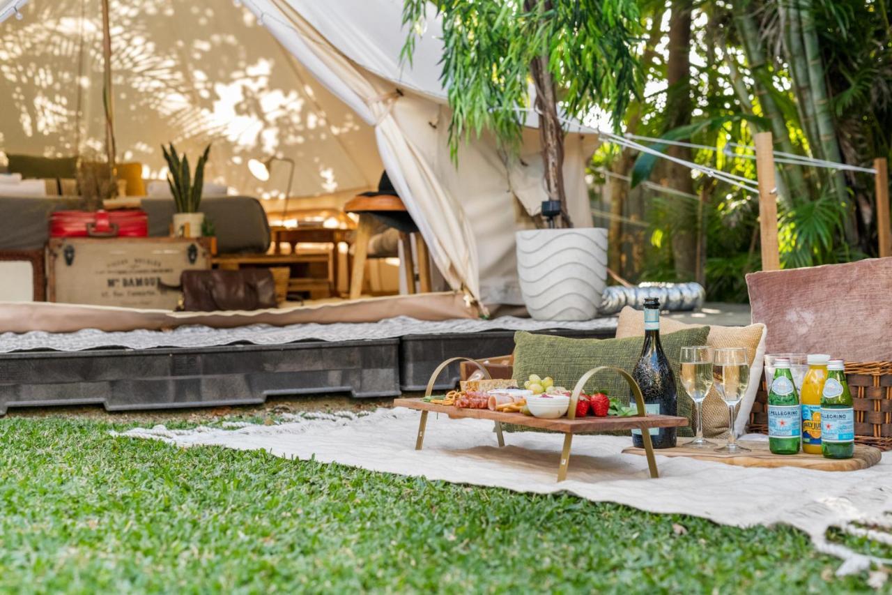 Stunning House & Glamping Tent - Sunshine Coast Holiday home Caloundra