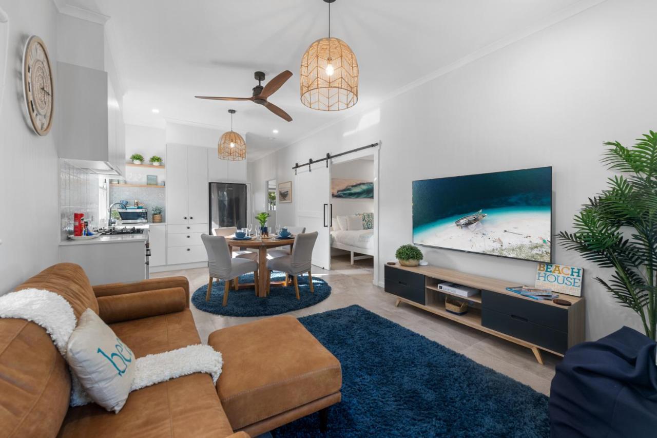 Stunning House & Glamping Tent - Sunshine Coast