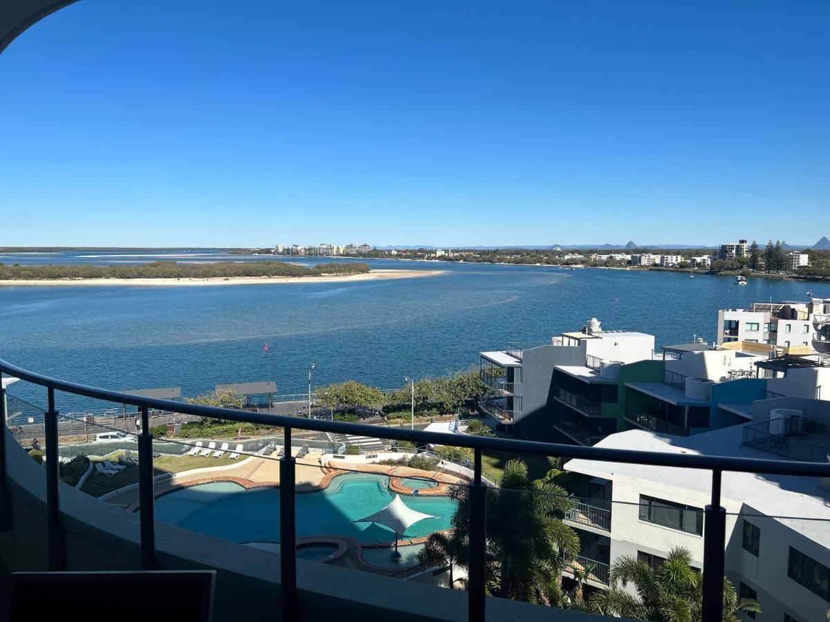 Exclusive With Ocean Views Apartment Caloundra