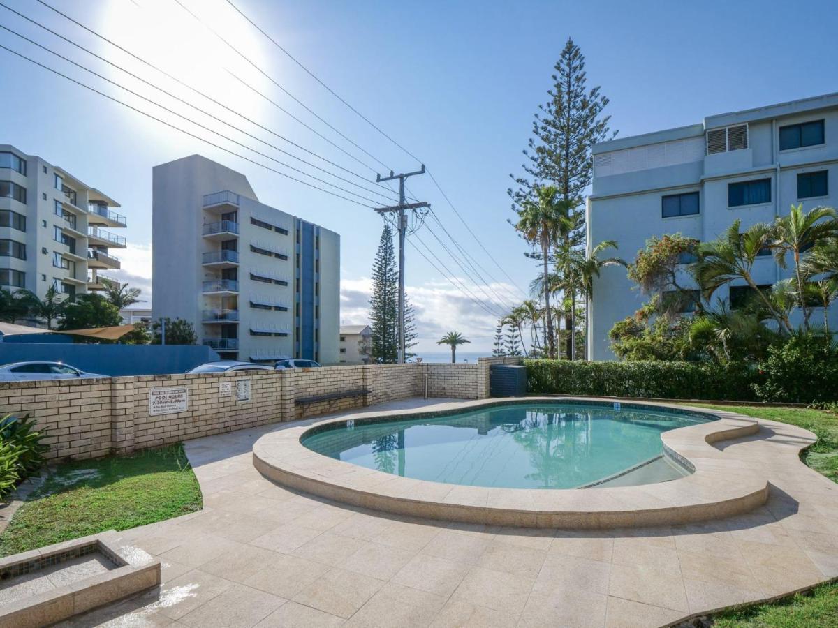 Apartment Levuka Unit 12 14 Moreton Pde *