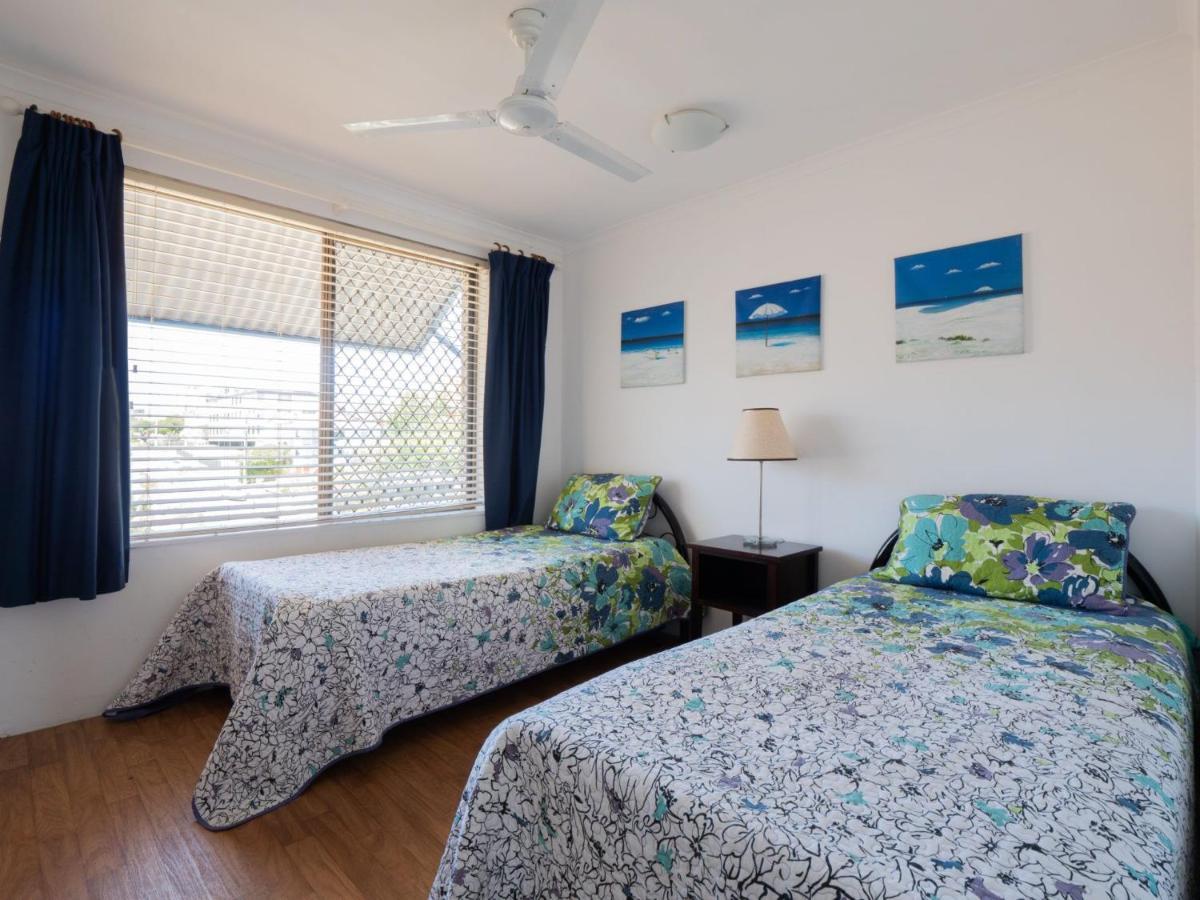 Levuka Unit 12 14 Moreton Pde