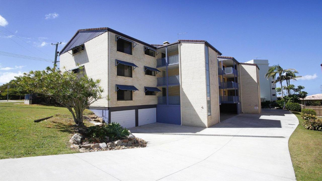 Apartment Levuka Unit 12 14 Moreton Pde *