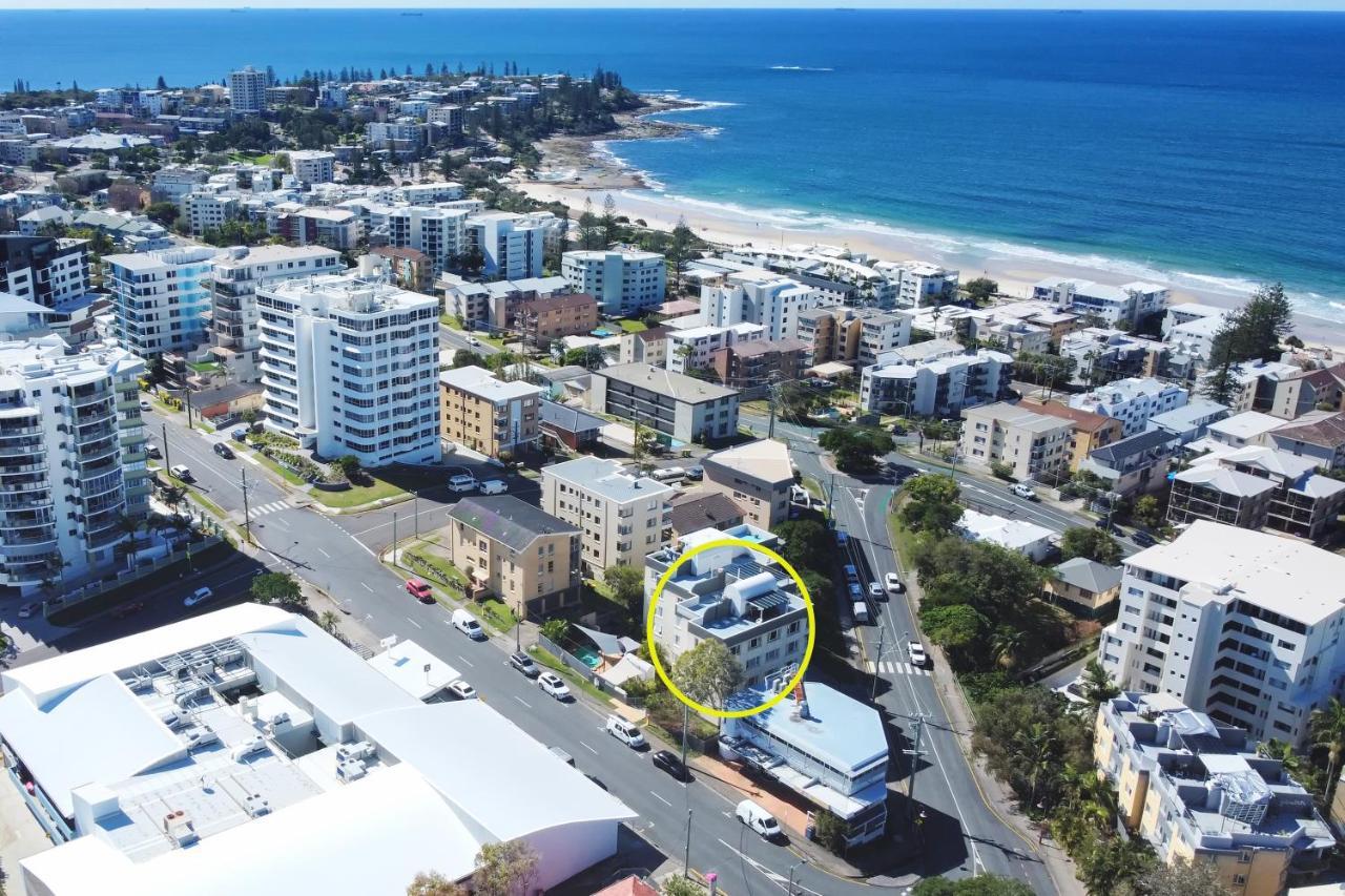 Spacious 3 Bedroom Delight - Shops & Beaches Zg1 * Caloundra