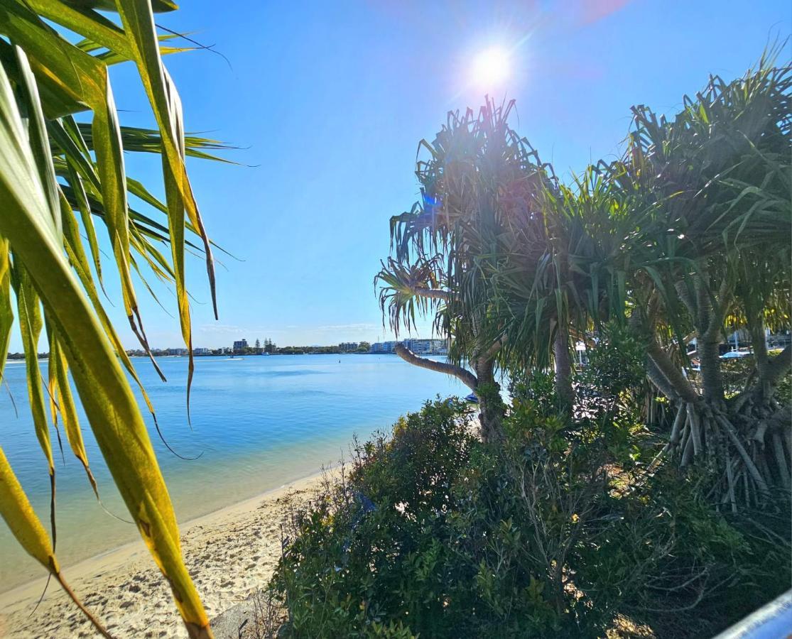 Leeding Shores Caloundra