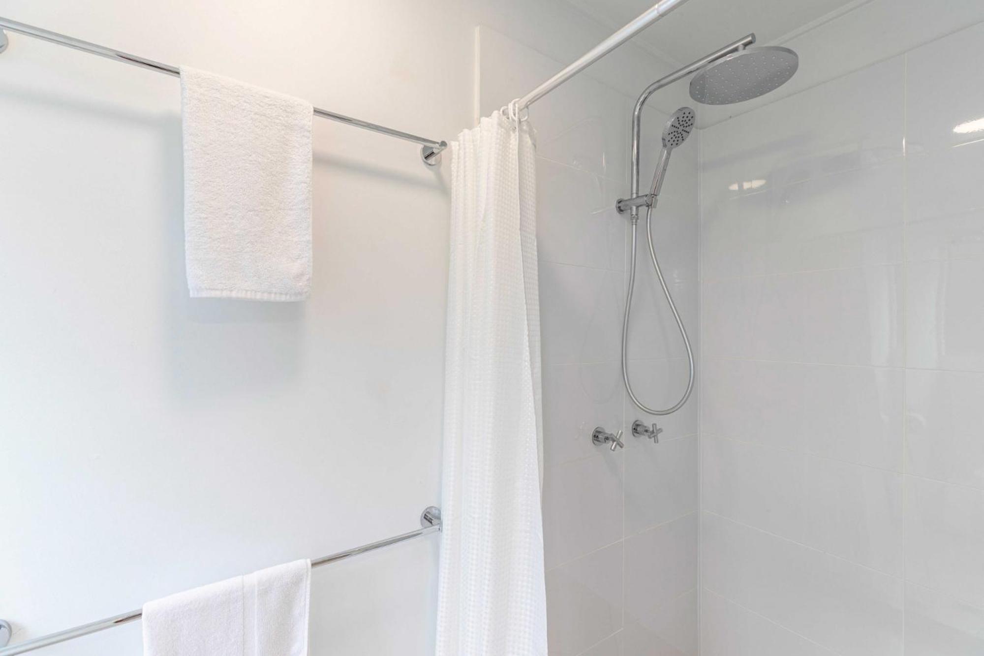 Holiday home Spacious 4-bed House Metres From Caloundra