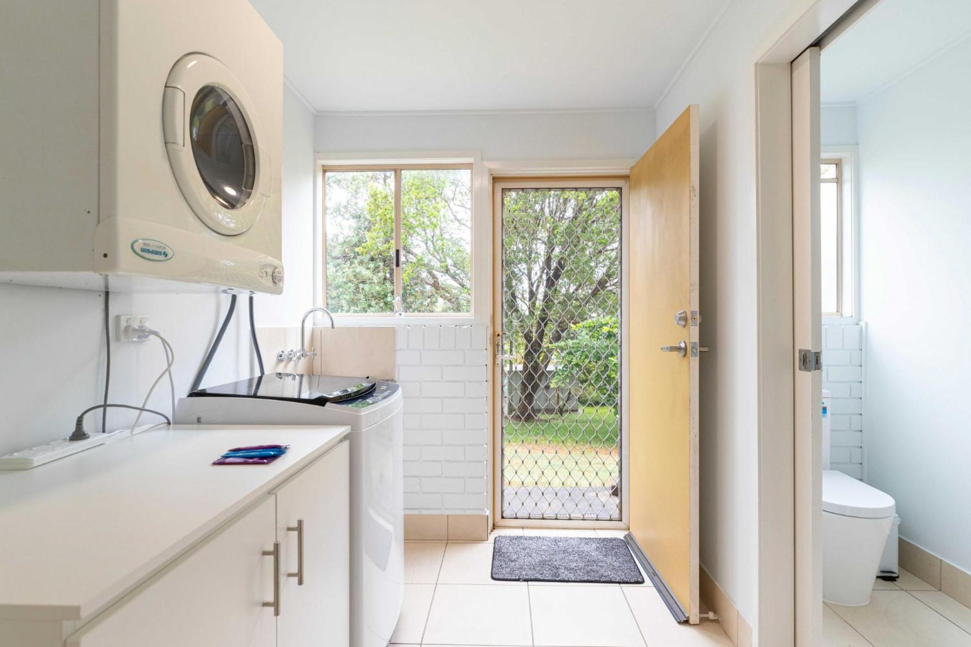 Holiday home Spacious 4-bed House Metres From Caloundra