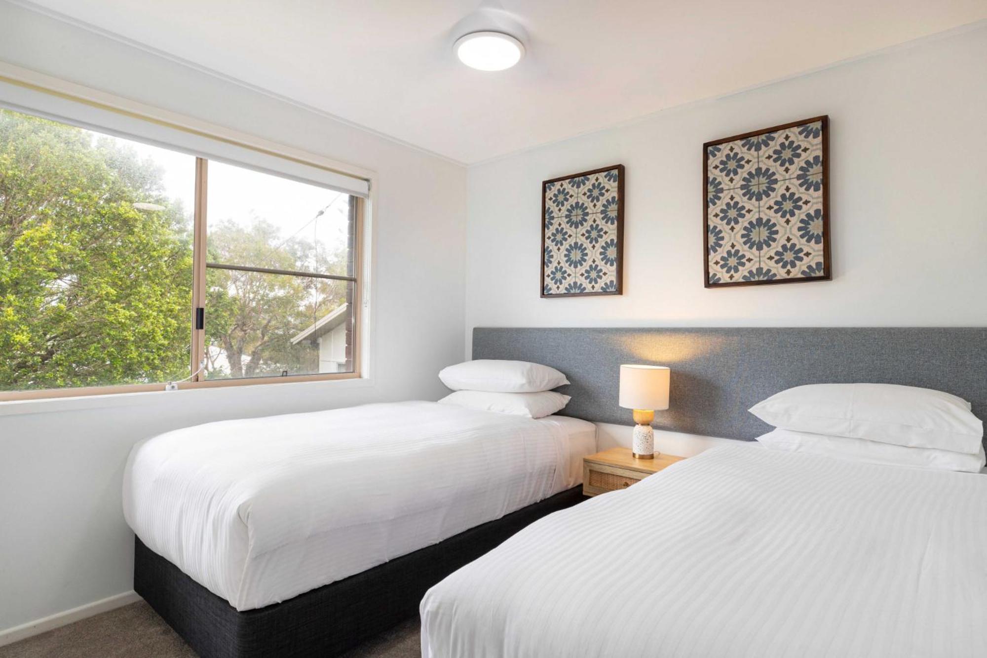 Holiday home Spacious 4-bed House Metres From *