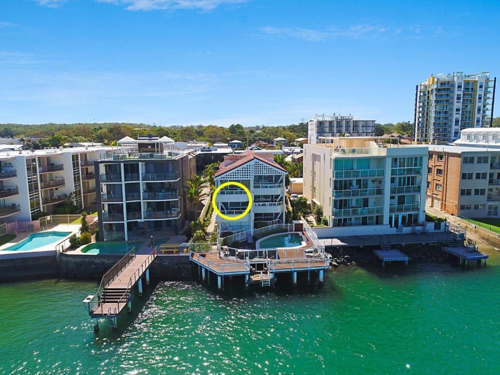 Pumicestone Quays By Luxury Escapes * Caloundra