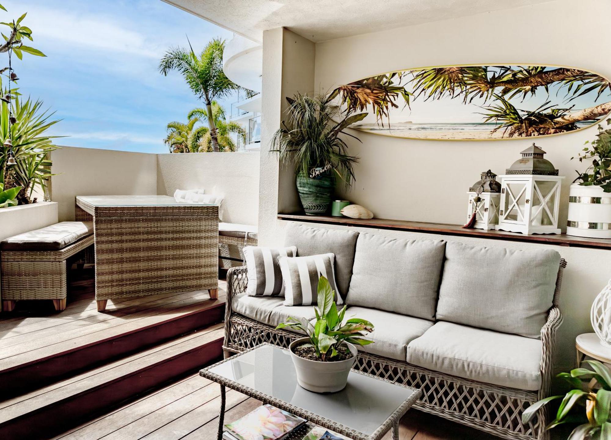 Poolside Paradise Apartment
