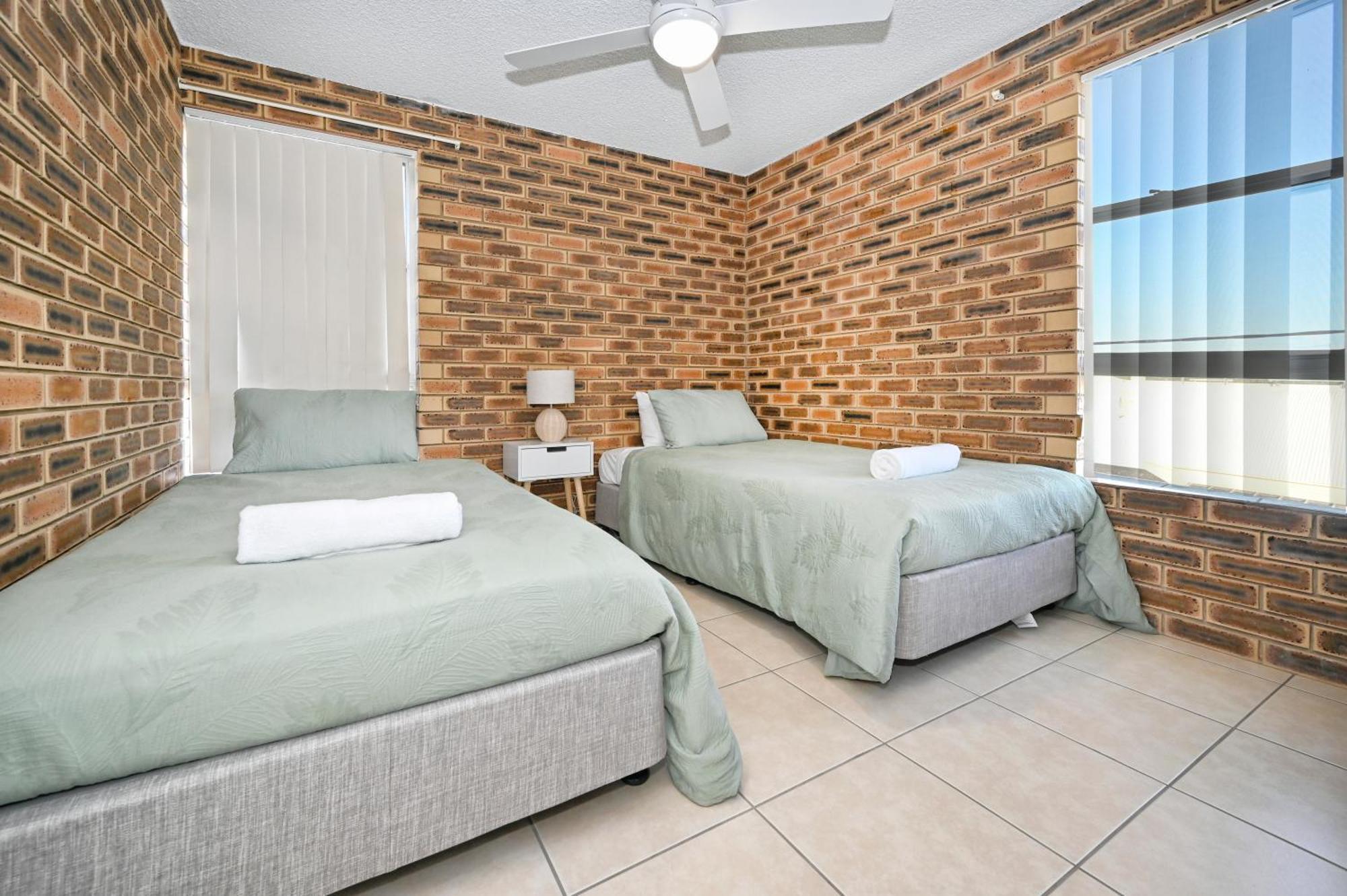 Location Is Everything - Shops, Beaches, Views Zg3 *