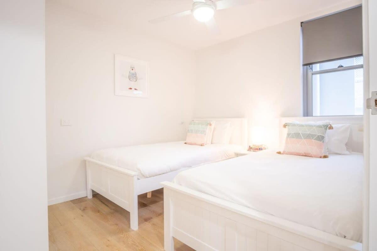 Apartment Bright Stylish Kings
