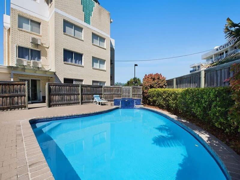 Apartment Kings Oceanfront With Pool Caloundra