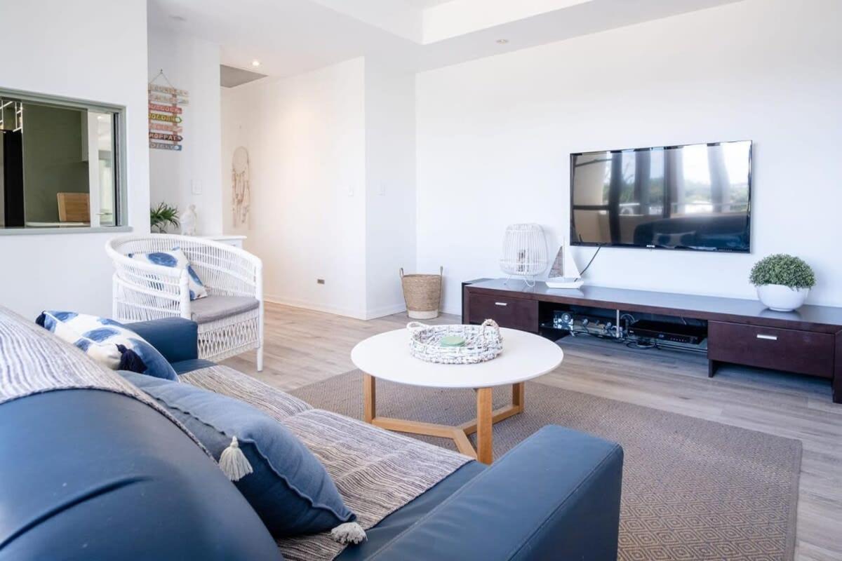 Live Like A Local In The Heart Of Moffat * Caloundra