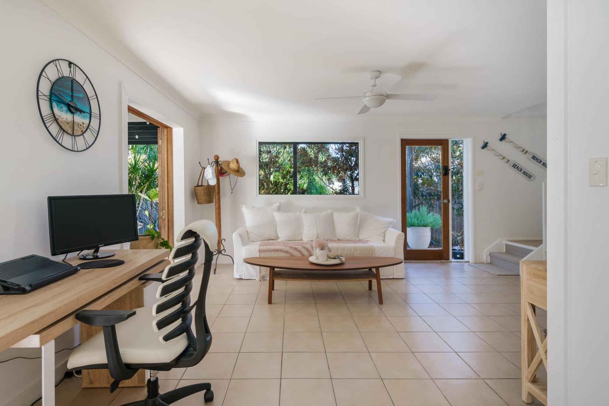 Battery Hill Pet-friendly Poolside Paradise *