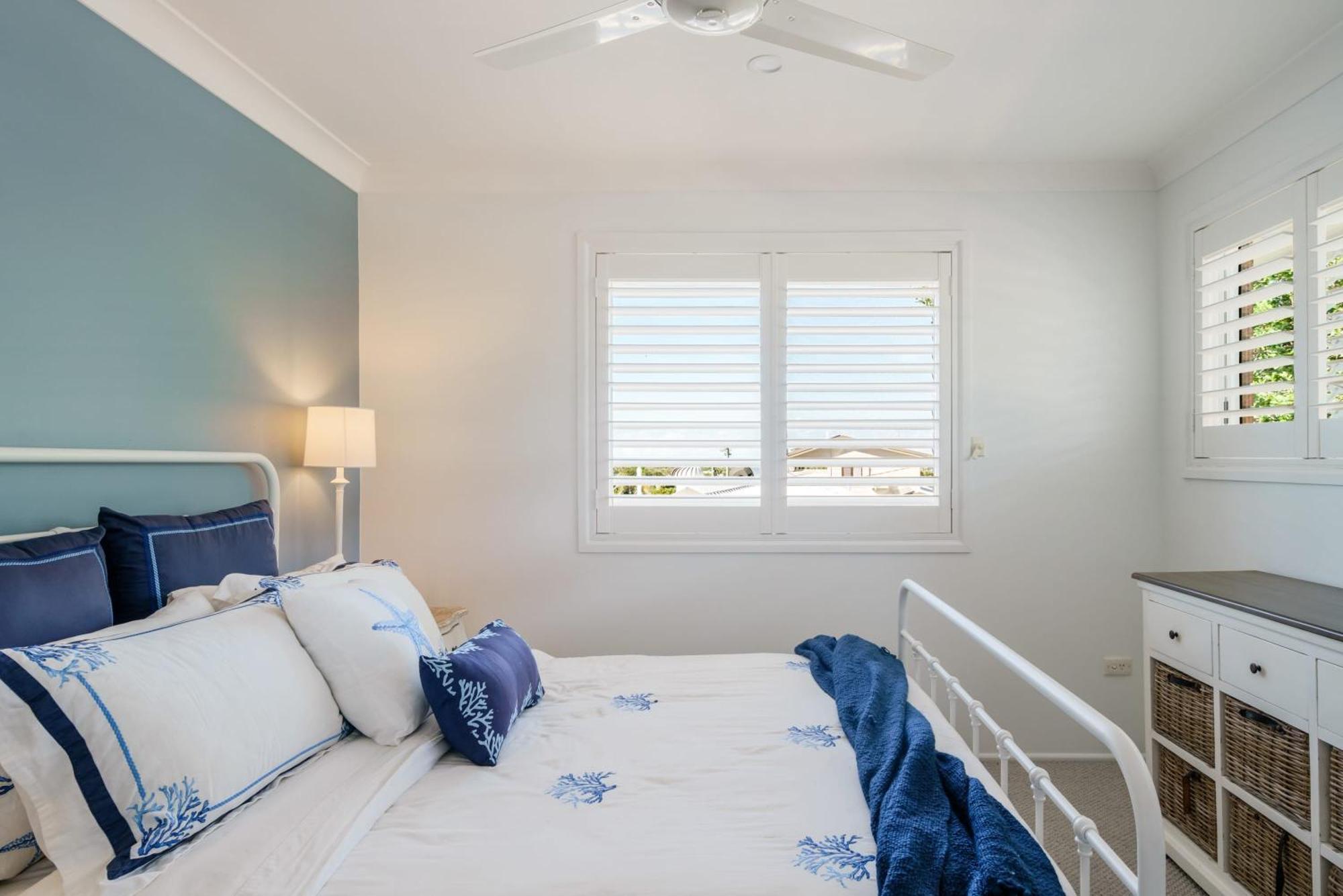 Battery Hill Pet-friendly Poolside Paradise Holiday home Caloundra