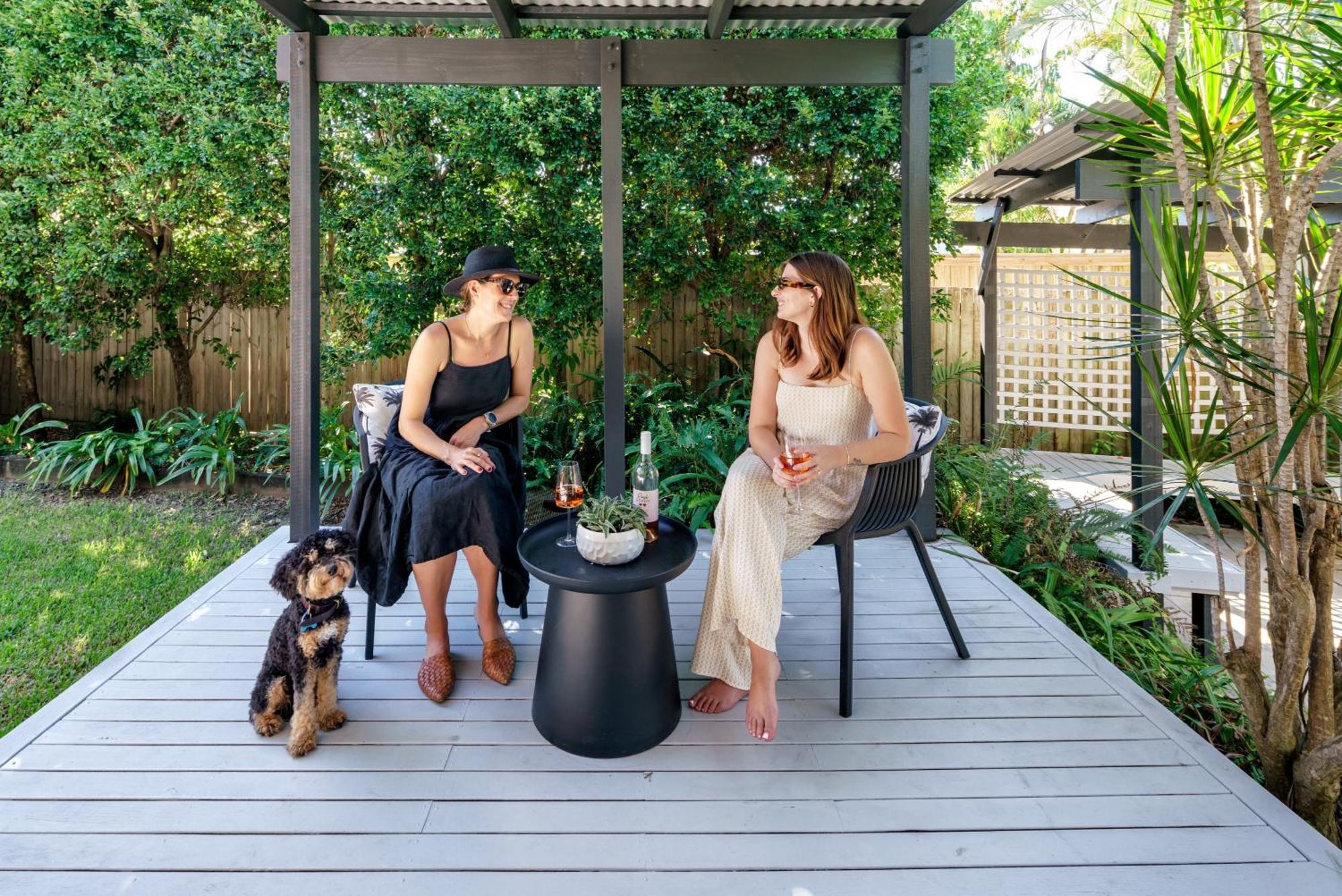 Battery Hill Pet-friendly Poolside Paradise Holiday home *