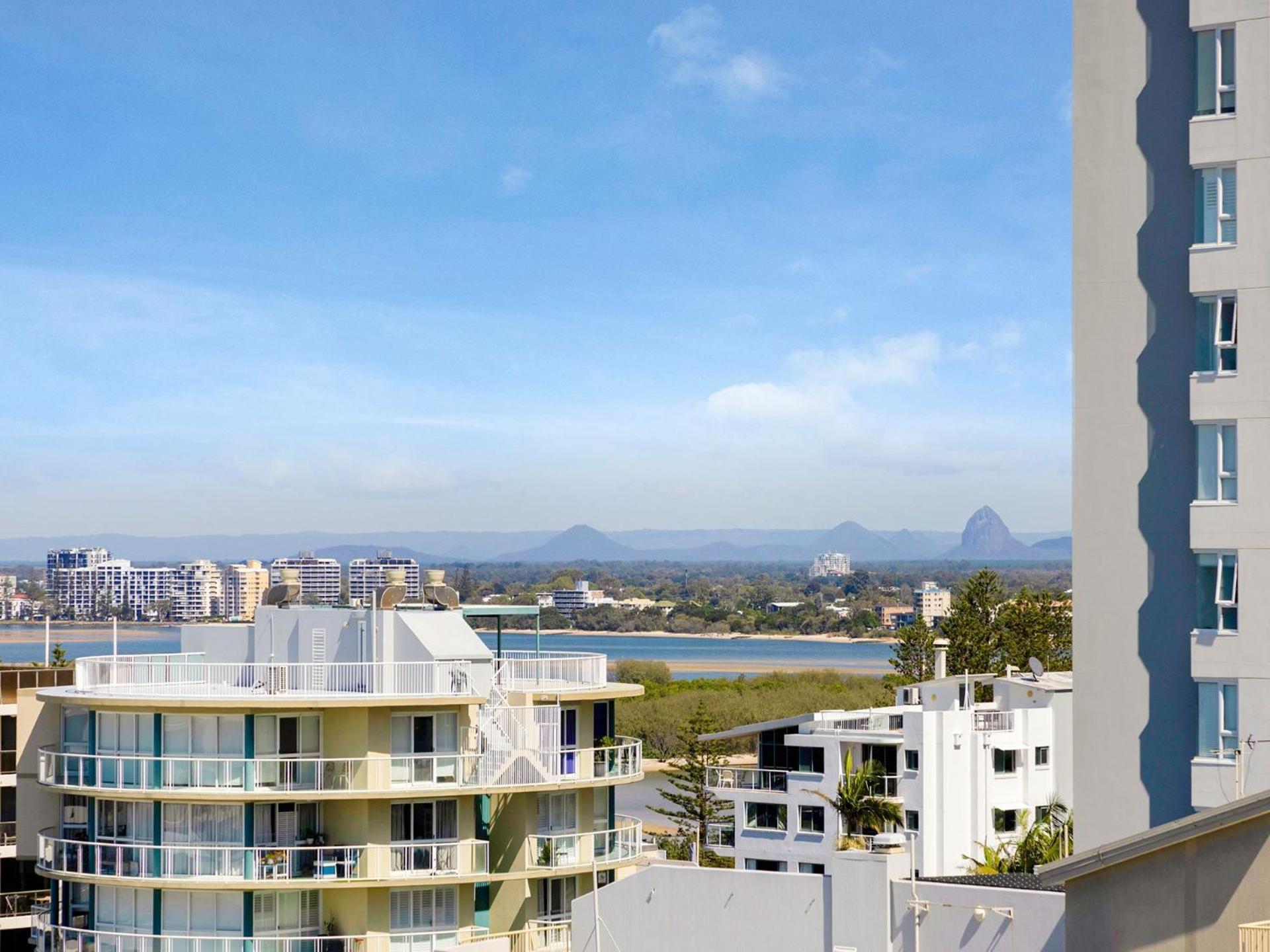 Seabourn Unit 702 Qld Apartment
