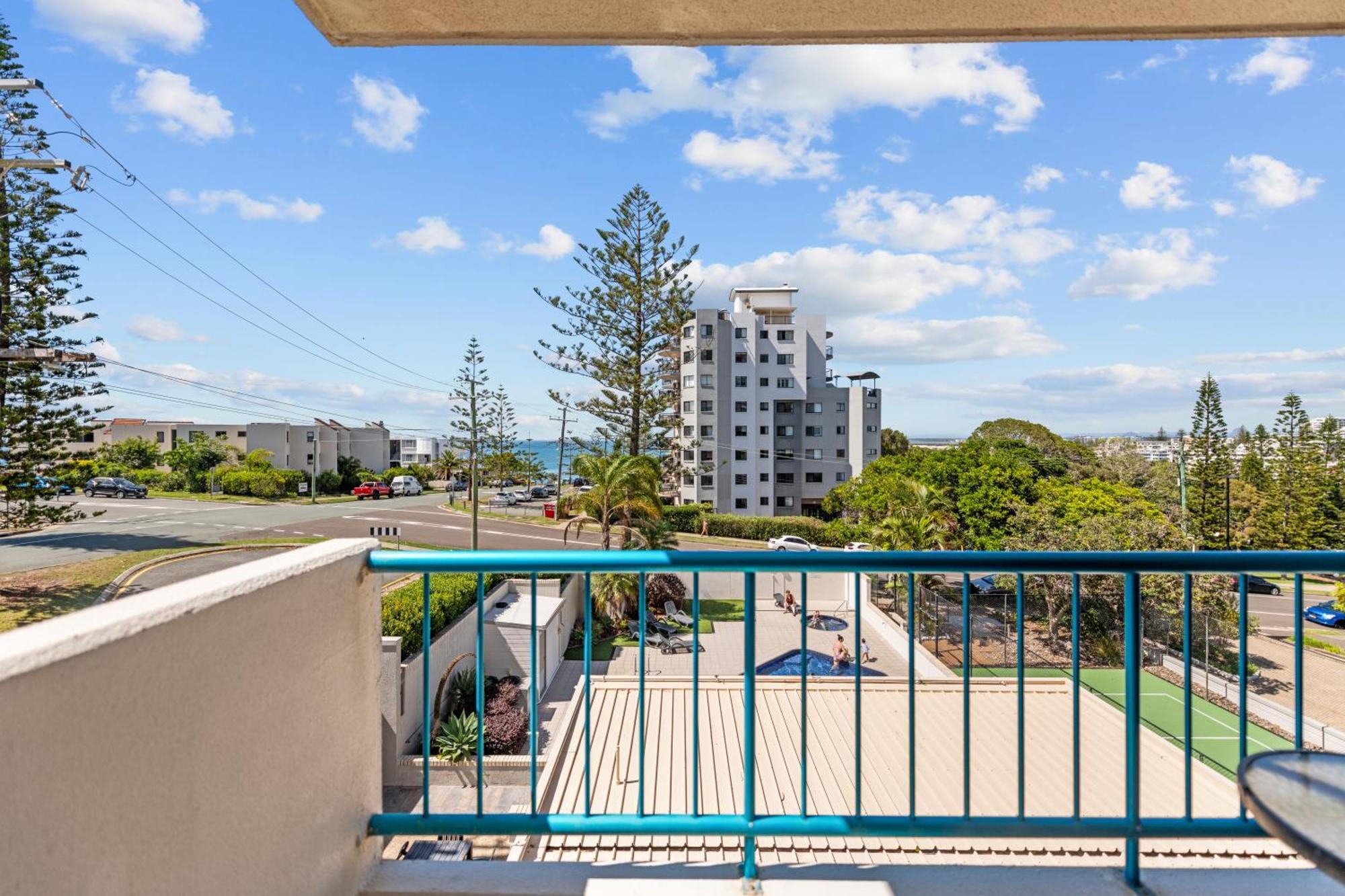 Aparthotel Burgess @ Kings Beach