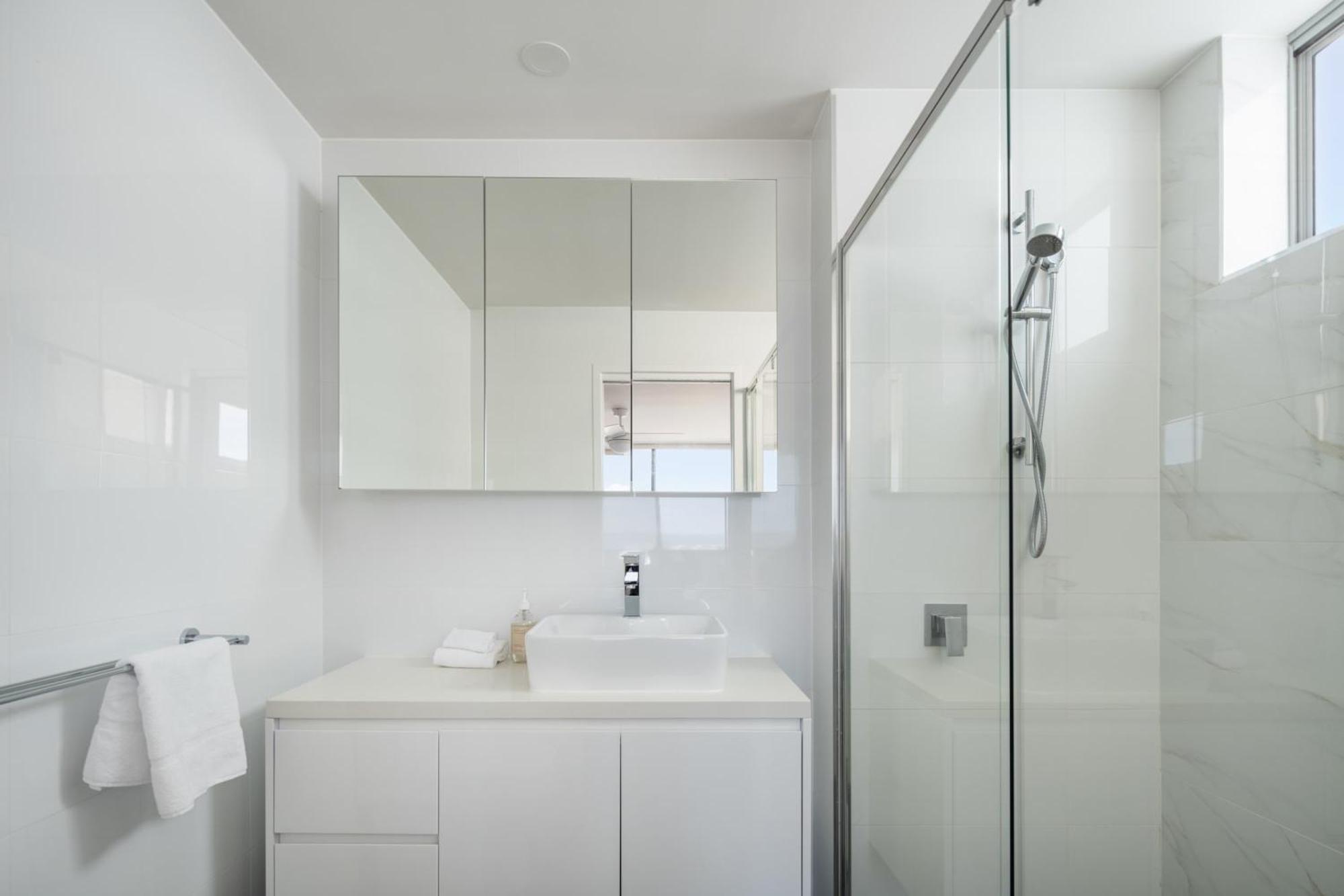 Apartment Azure Oceanside At Kings *