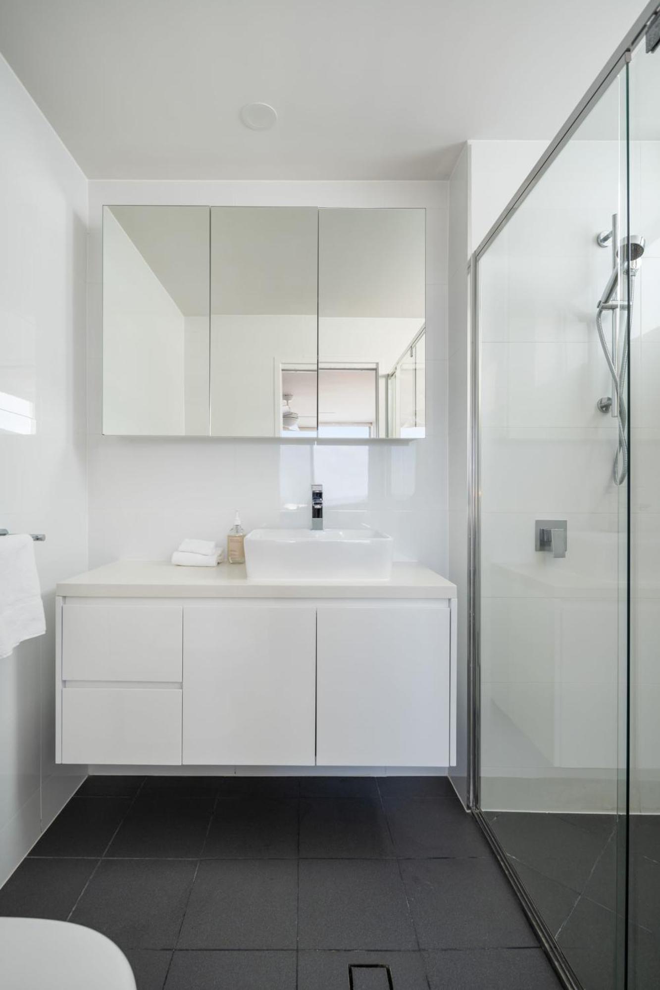 Azure Oceanside At Kings Caloundra