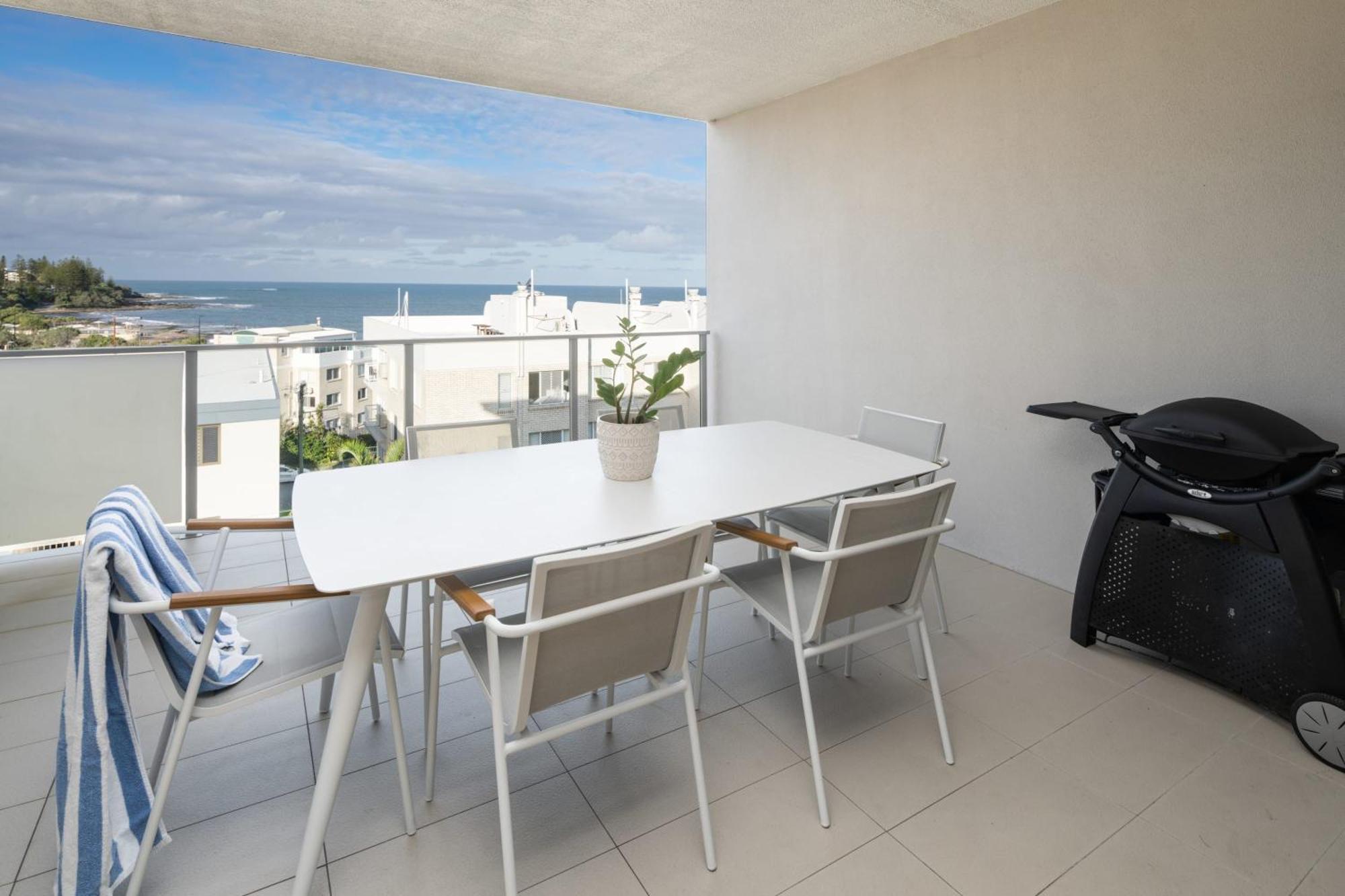 Apartment Azure Oceanside At Kings Caloundra
