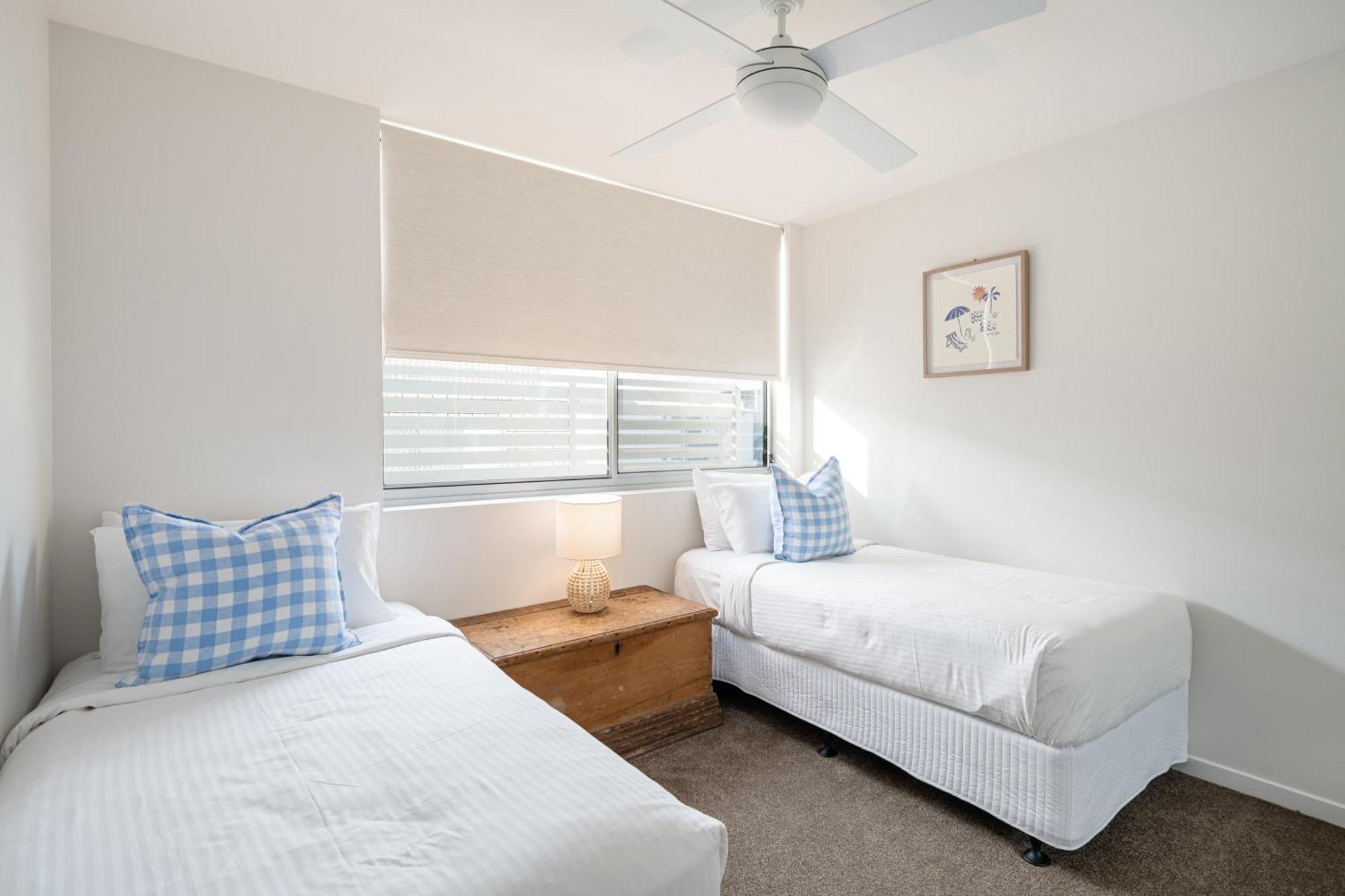 Azure Oceanside At Kings Apartment