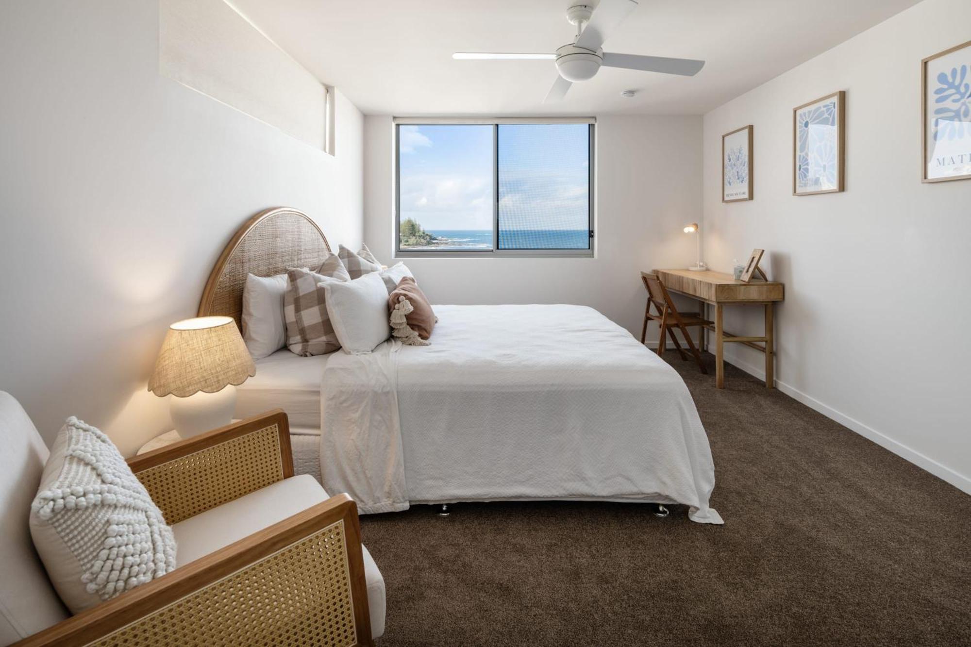 Azure Oceanside At Kings Apartment