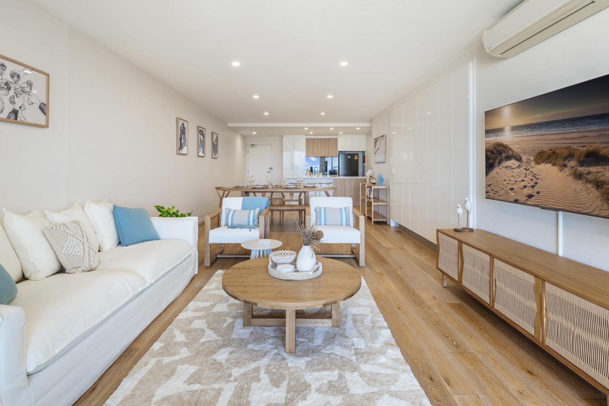 Azure Oceanside At Kings * Caloundra