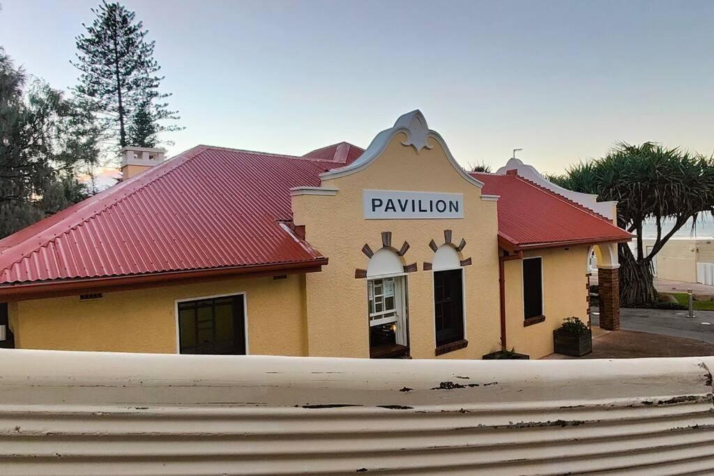 Kings Beach * Caloundra