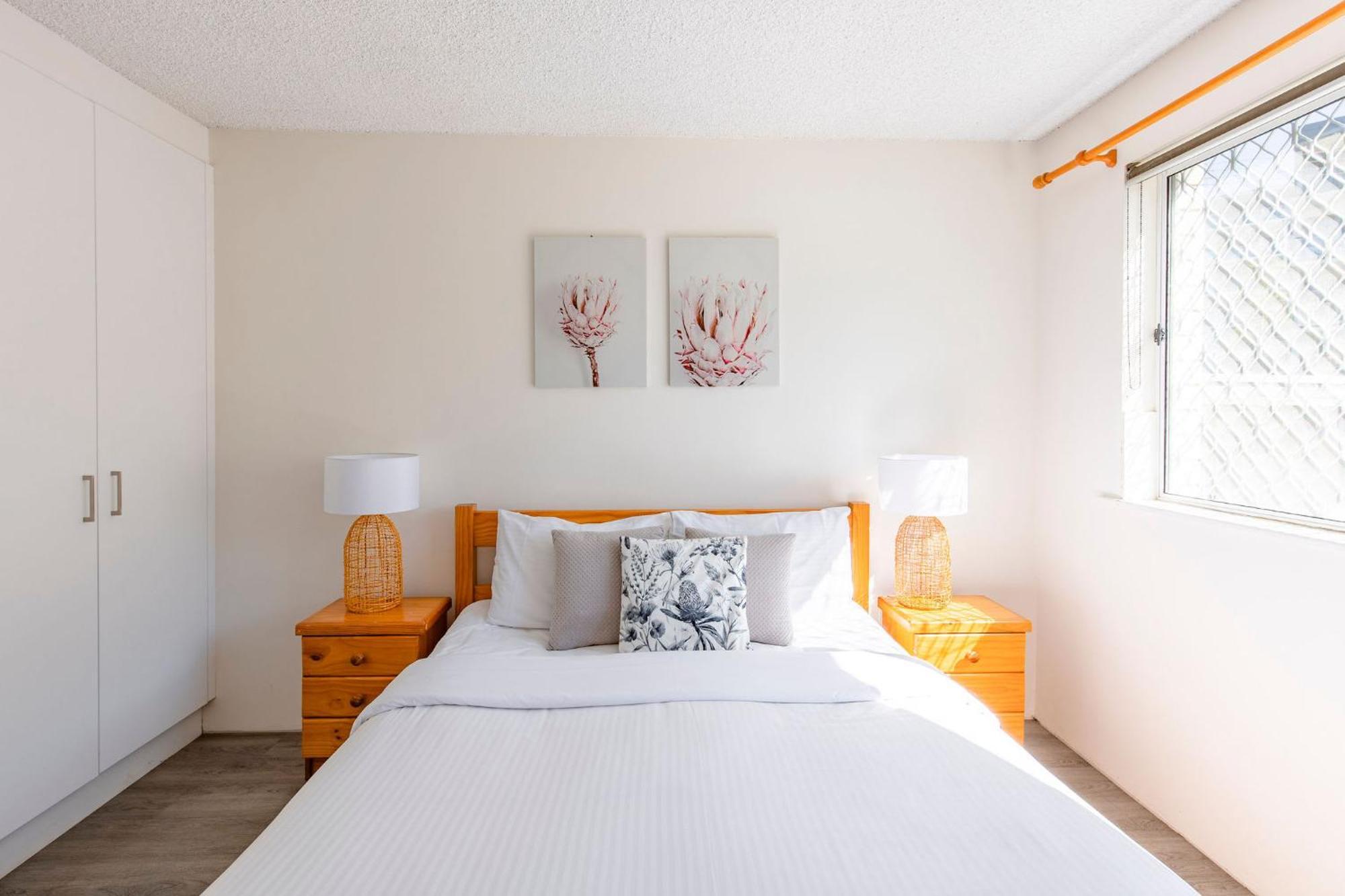 Apartment Kings Oceanfront With Pool