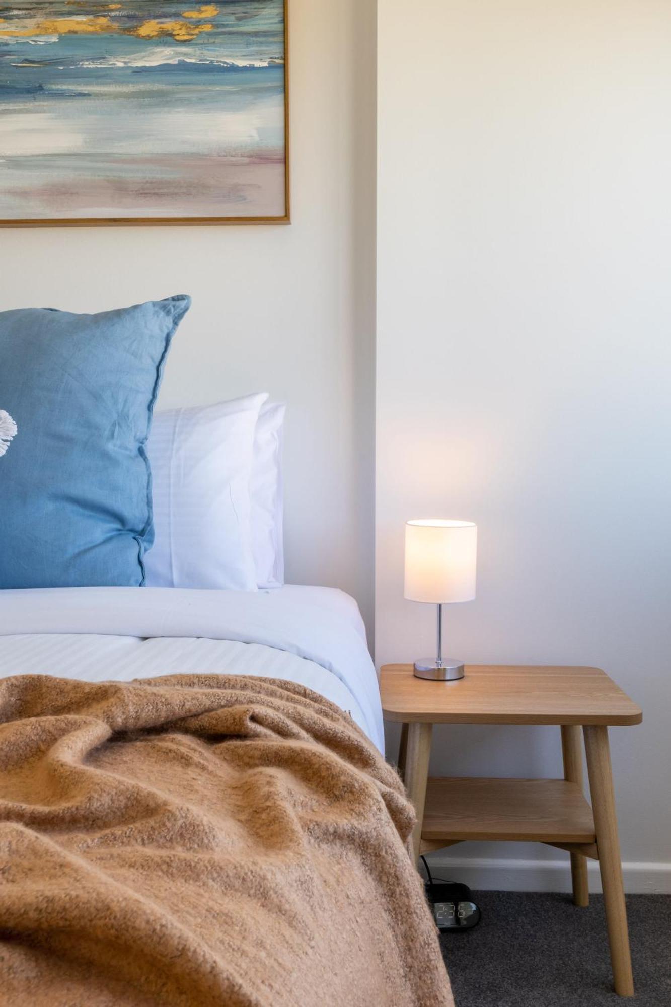Apartment Breezy Kings Beach With Ocean Views Caloundra