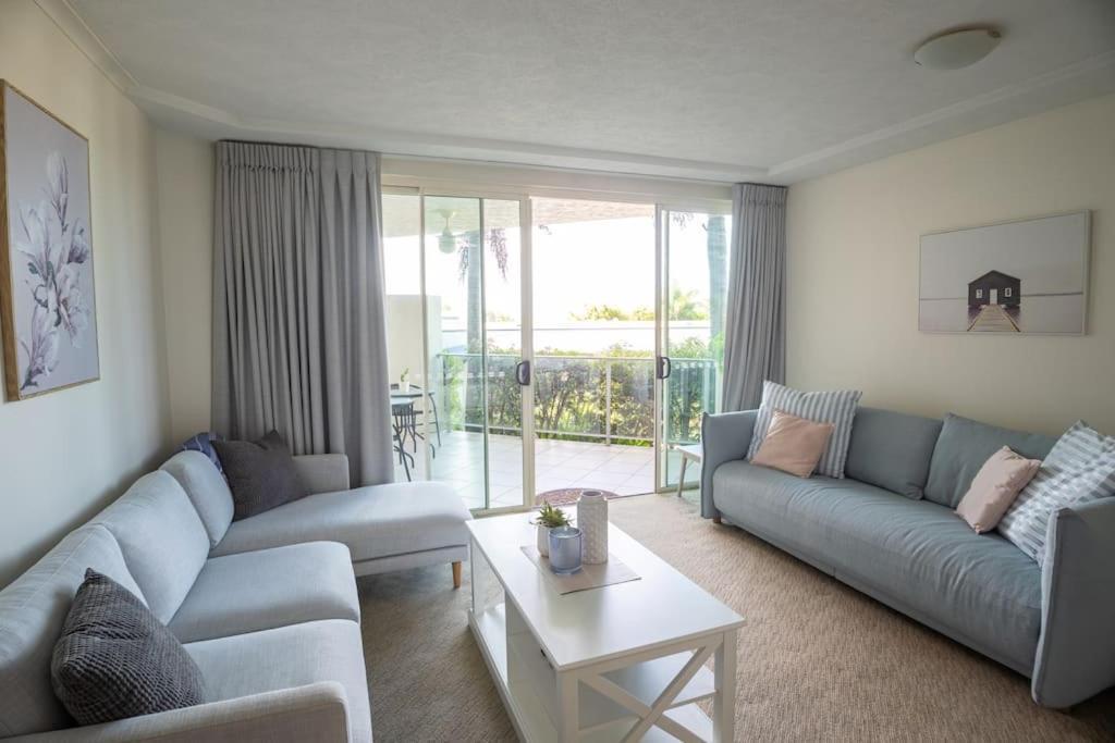 Style Oasis, 2 Bedroom, 2 Bath, Sleeps 6