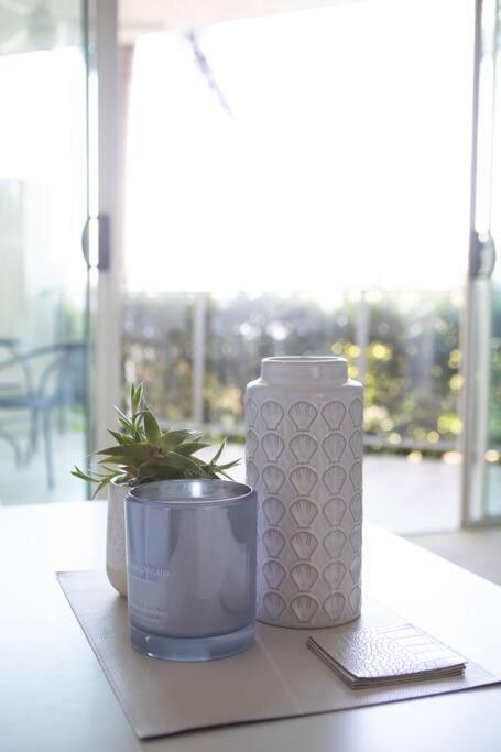Style Oasis, 2 Bedroom, 2 Bath, Sleeps 6 * Caloundra
