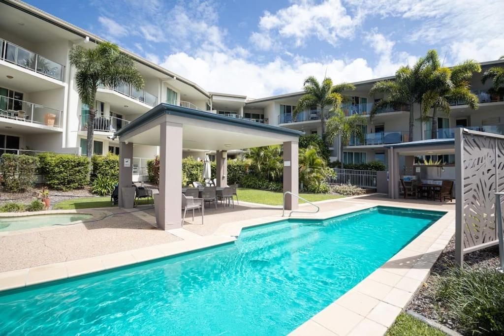 Style Oasis, 2 Bedroom, 2 Bath, Sleeps 6