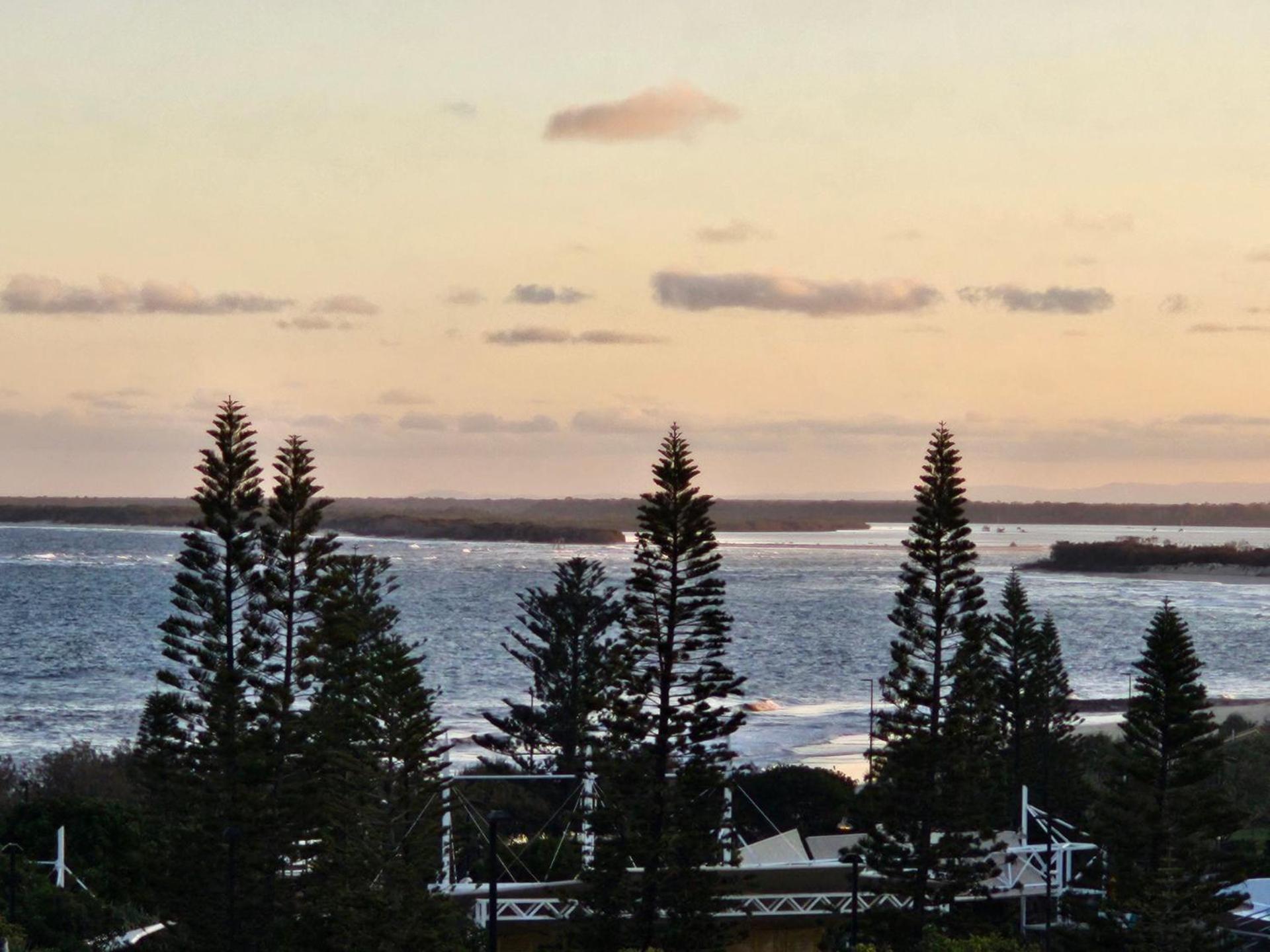Cheltenham Unit 11 40 King St * Caloundra