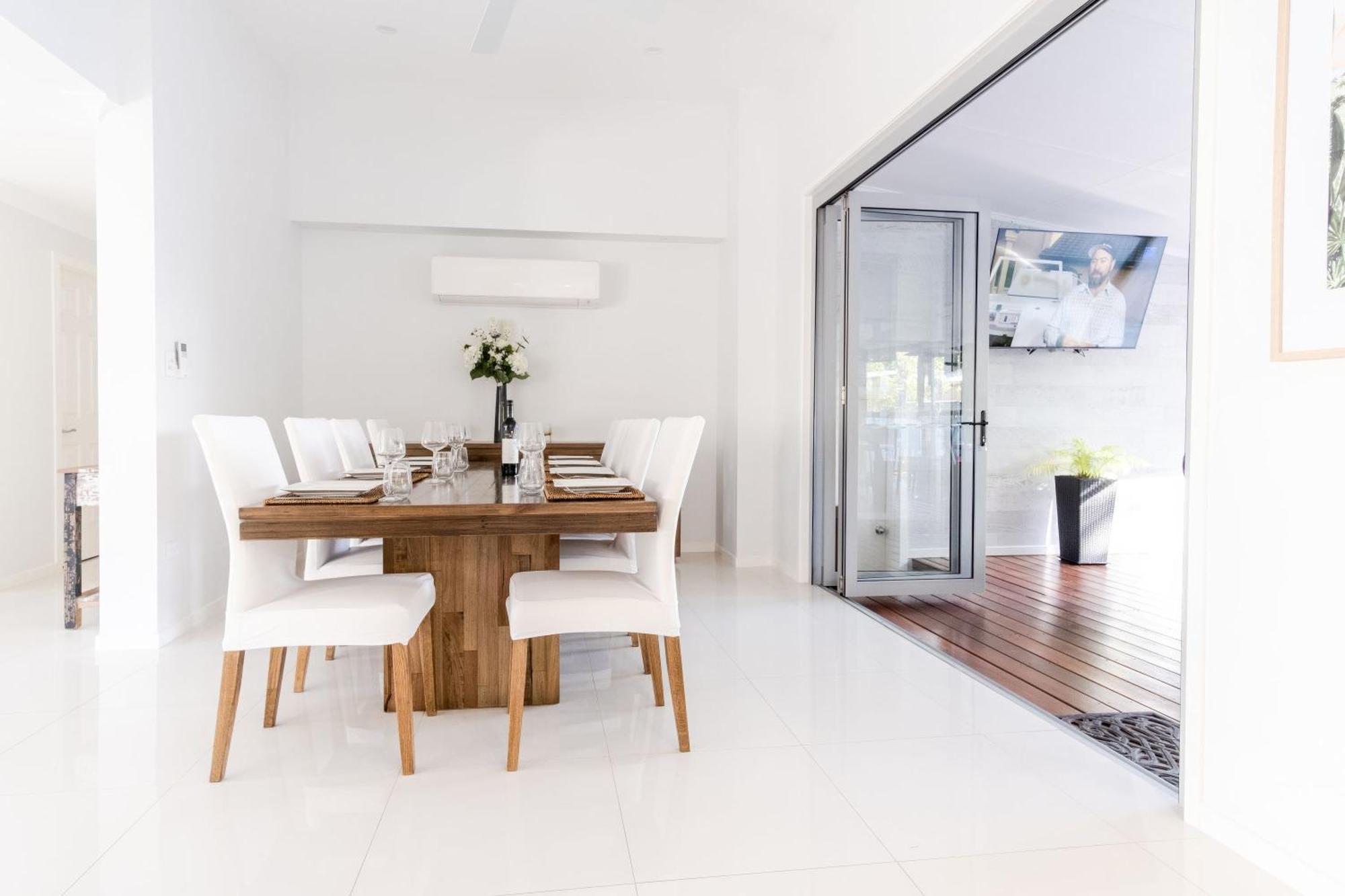Holiday home Kings With Pool And Putt Putt Caloundra