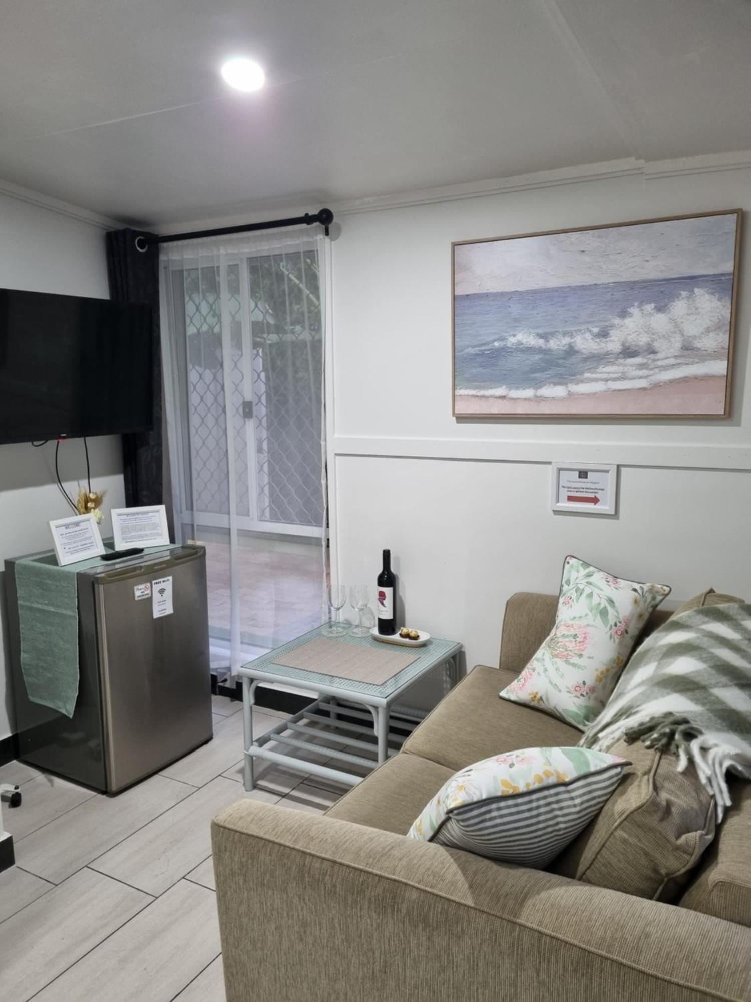 Apartment Cosy Pet Friendly Granny Flat With Private Courtyard *