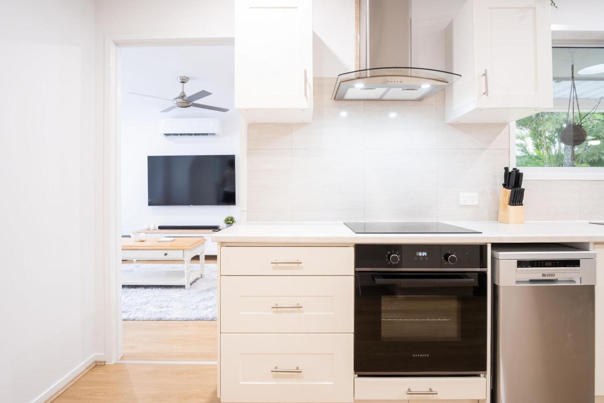 Pet Friendly Battery Hill Away From Holiday home *
